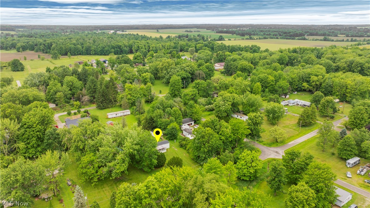 6886 Lindsley Avenue Andover OH 44003