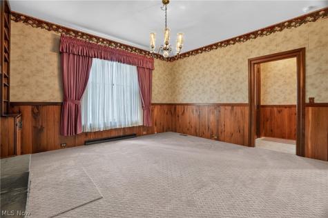 13721 Spring Street Burton OH 44021