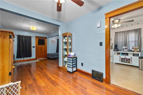 1639 E 34th Street Lorain OH 44055