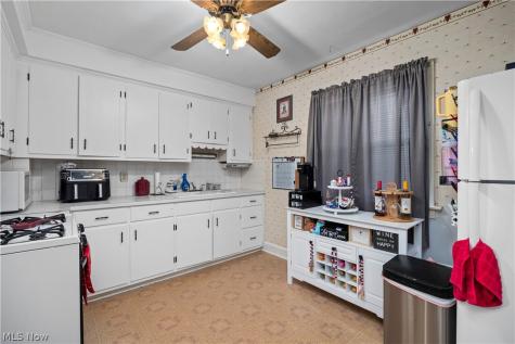 1639 E 34th Street Lorain OH 44055