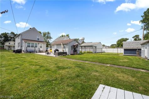 1639 E 34th Street Lorain OH 44055