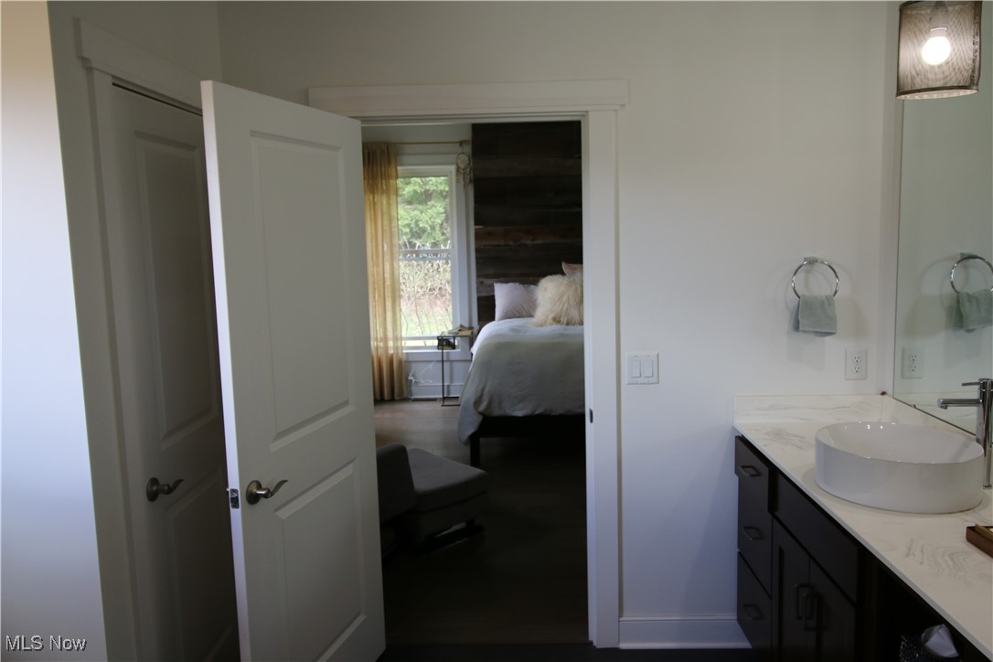 869 Meadow Lane Wooster OH 44691