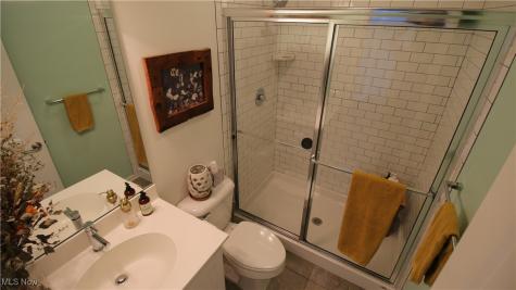 869 Meadow Lane Wooster OH 44691