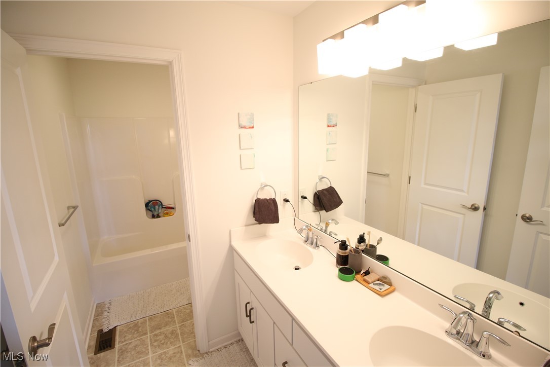 869 Meadow Lane Wooster OH 44691