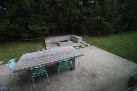 869 Meadow Lane Wooster OH 44691