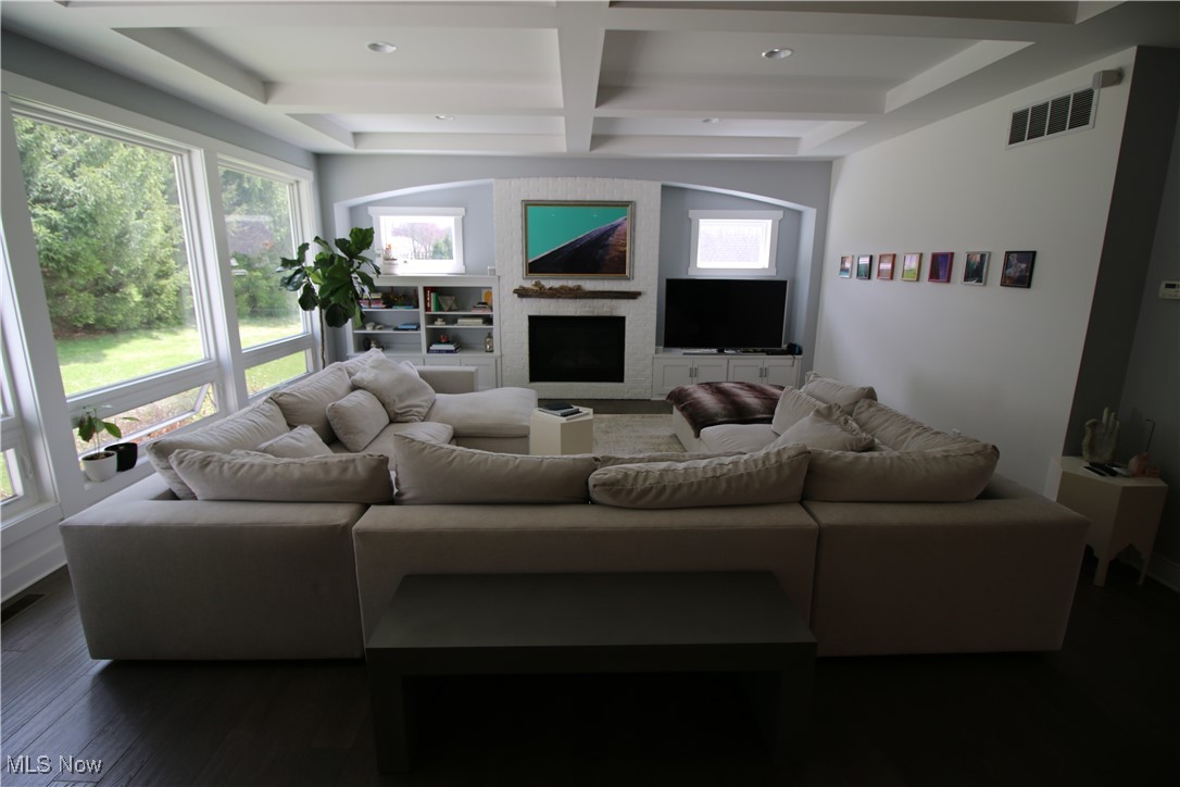 869 Meadow Lane Wooster OH 44691