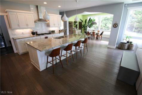 869 Meadow Lane Wooster OH 44691