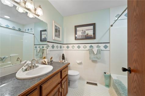 10400 Stoneacre Street NW Canal Fulton OH 44614
