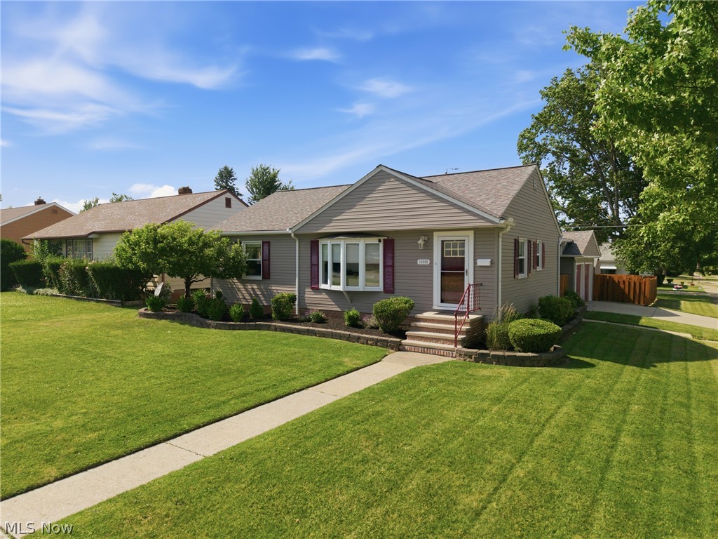 10860 Aaron Drive Parma OH 44130