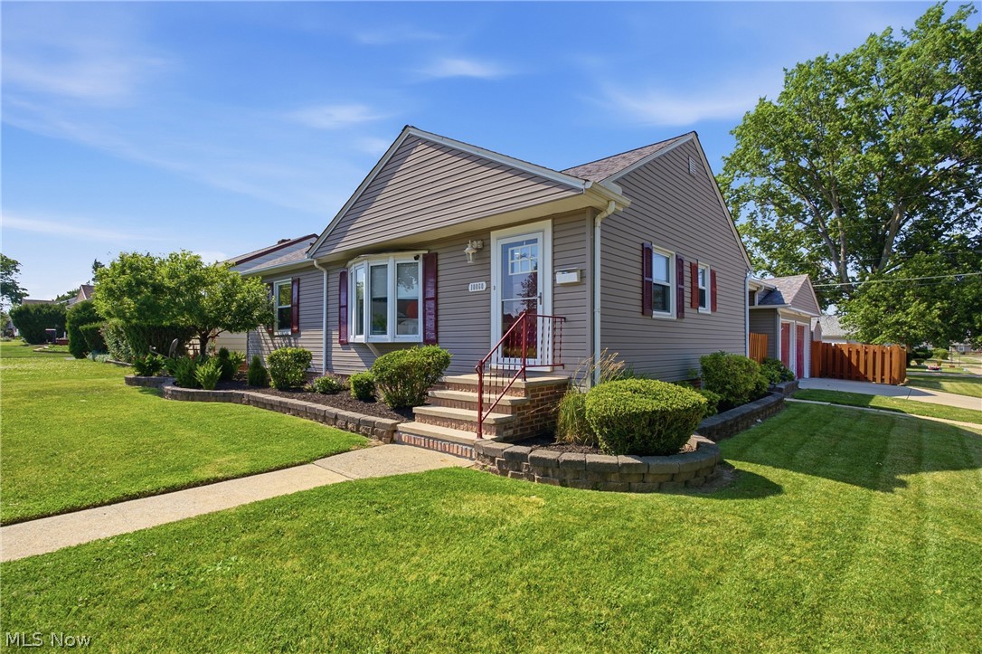 10860 Aaron Drive Parma OH 44130