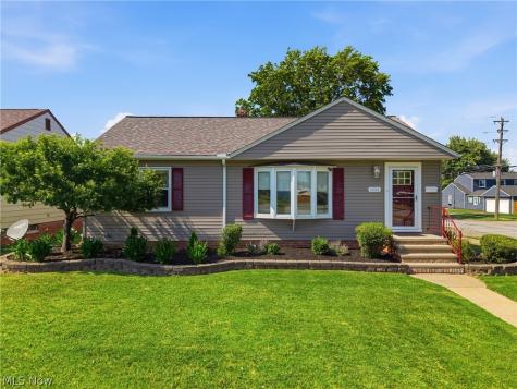 10860 Aaron Drive Parma OH 44130