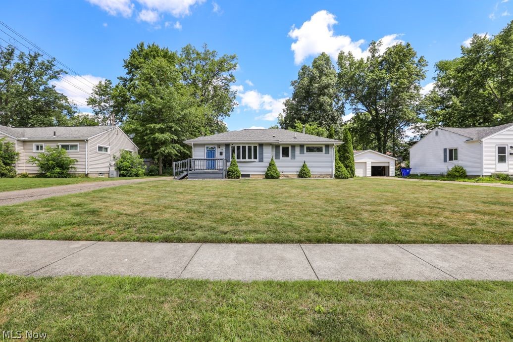 723 Eastland Avenue Ravenna OH 44266