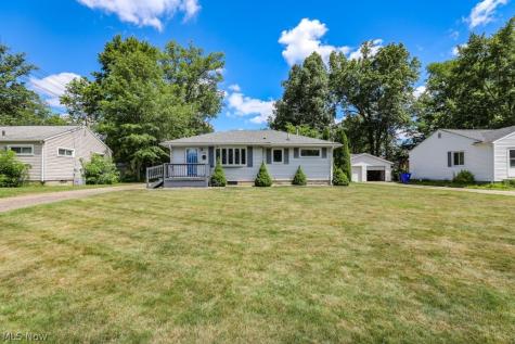 723 Eastland Avenue Ravenna OH 44266
