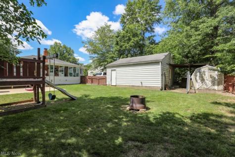 723 Eastland Avenue Ravenna OH 44266