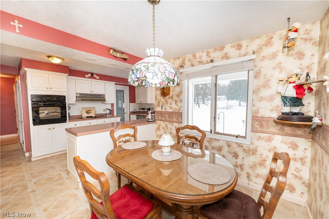 2631 Windy Hill Drive Pepper Pike OH 44124