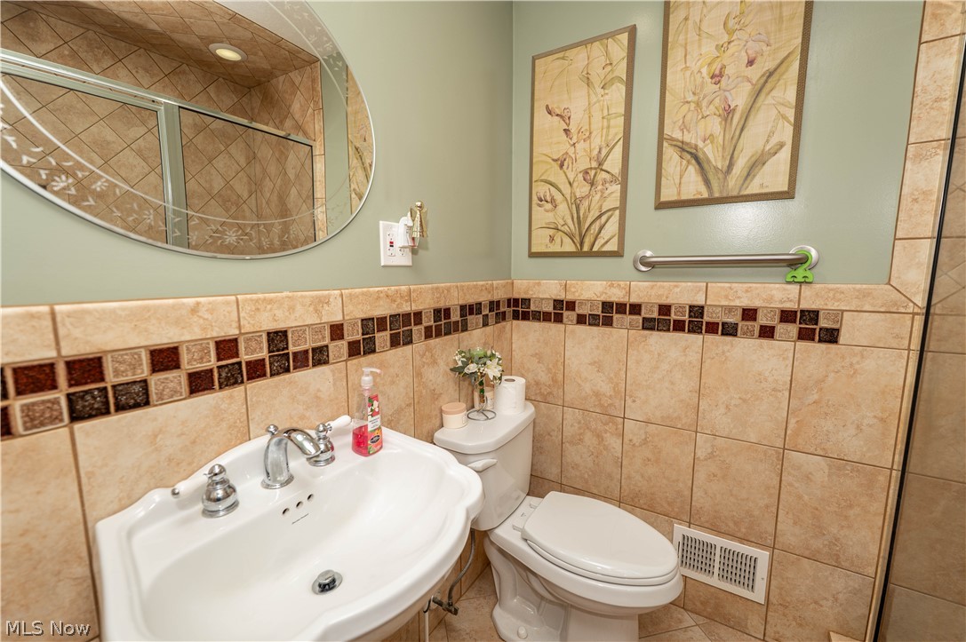 2631 Windy Hill Drive Pepper Pike OH 44124