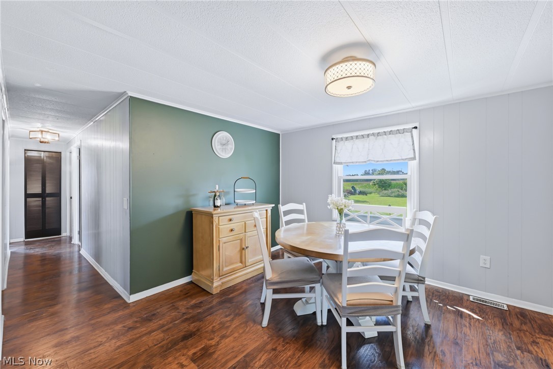 4429 Ridge Road Cortland OH 44410
