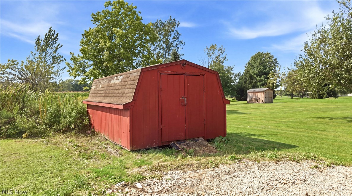 4429 Ridge Road Cortland OH 44410