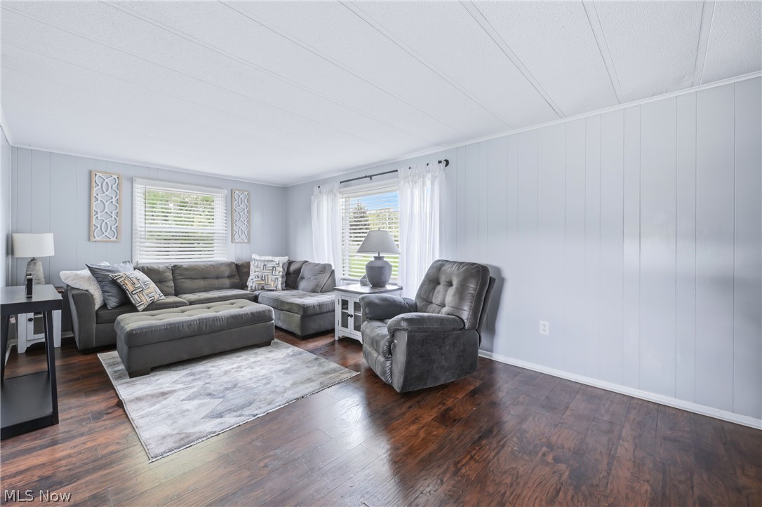 4429 Ridge Road Cortland OH 44410