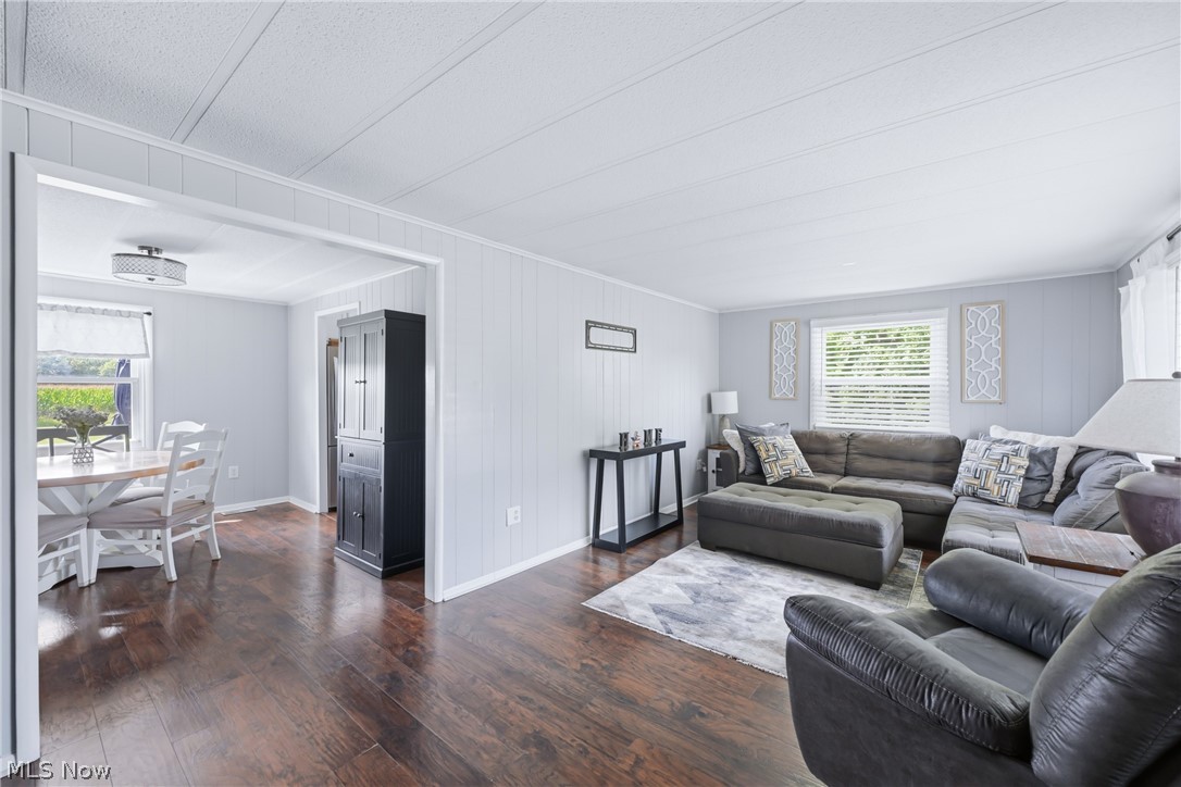 4429 Ridge Road Cortland OH 44410
