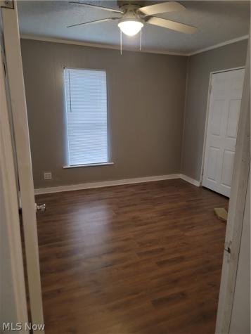 49 15th Street NW Barberton OH 44203