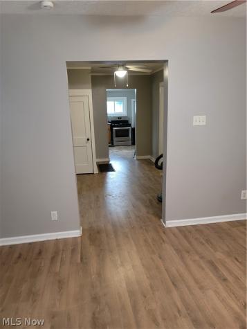 49 15th Street NW Barberton OH 44203