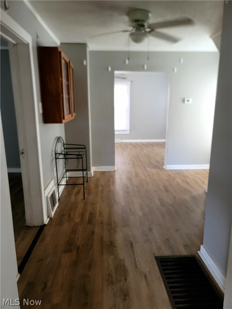 49 15th Street NW Barberton OH 44203
