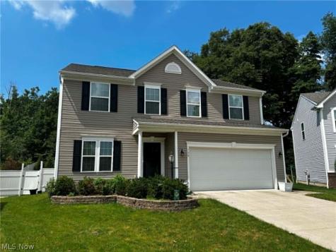 132 Westwood Circle Tallmadge OH 44278