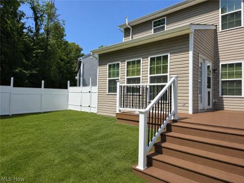 132 Westwood Circle Tallmadge OH 44278