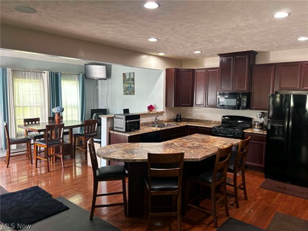 132 Westwood Circle Tallmadge OH 44278