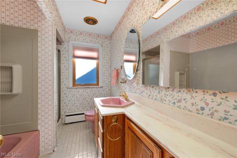 4820 W 211th Street Fairview Park OH 44126