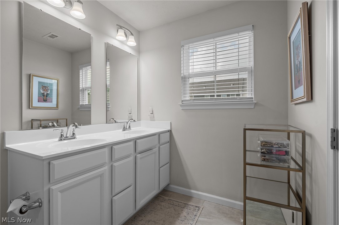 1633 Cypress Court Stow OH 44224