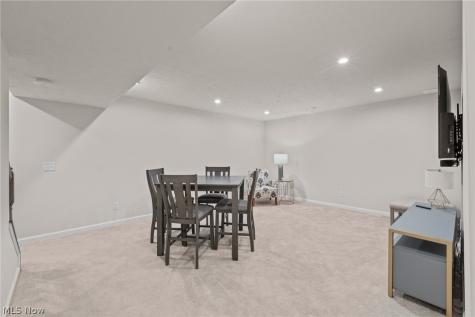 1633 Cypress Court Stow OH 44224
