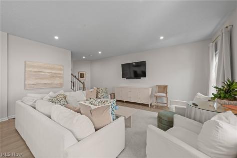 1633 Cypress Court Stow OH 44224