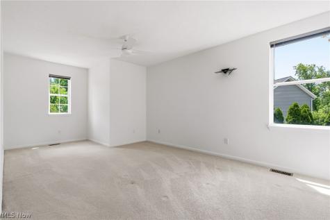 408 Driftwood Court Copley OH 44321