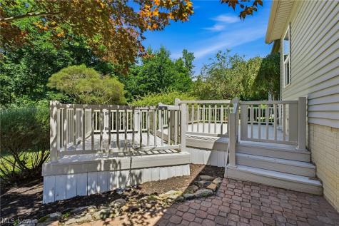 408 Driftwood Court Copley OH 44321