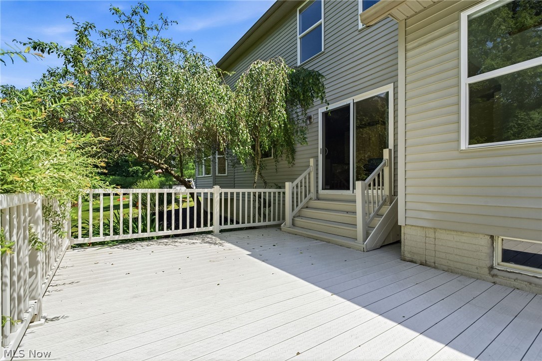 408 Driftwood Court Copley OH 44321