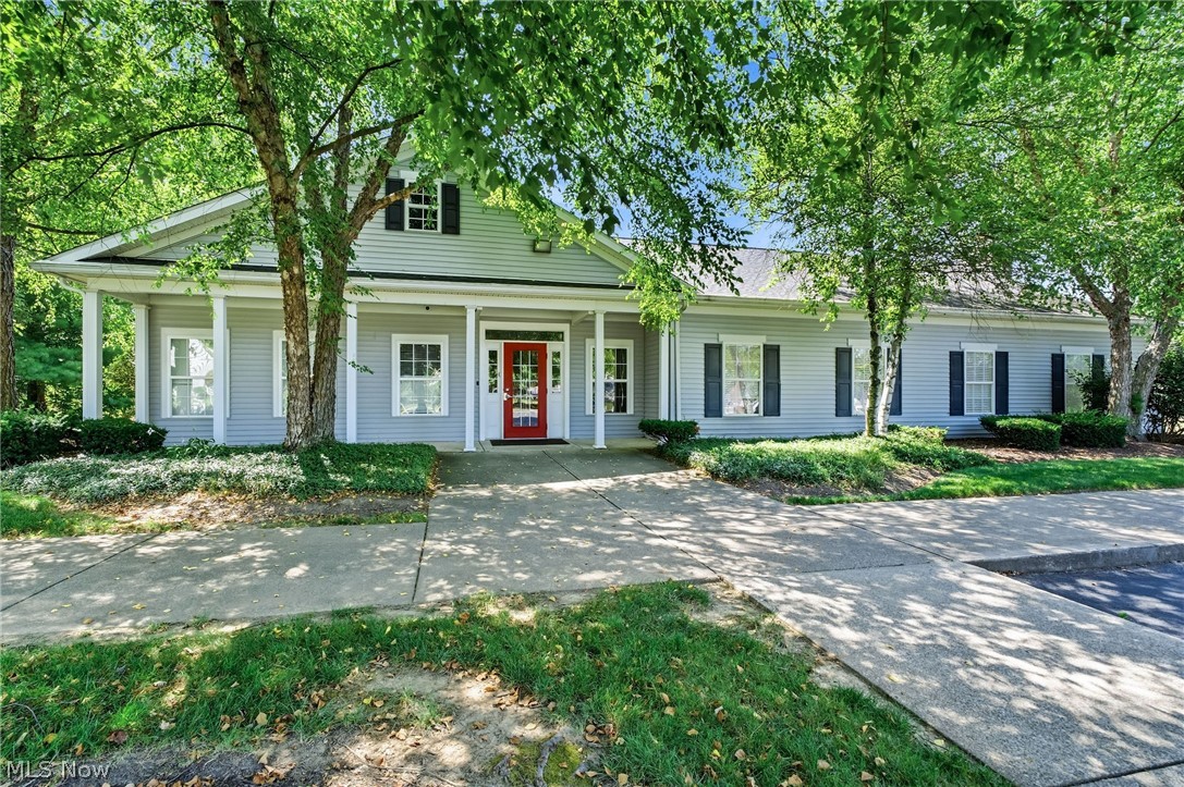 408 Driftwood Court Copley OH 44321