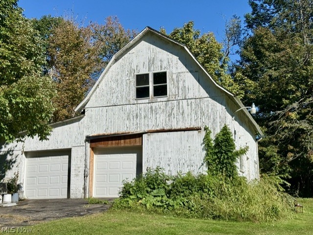 485 E Garfield Road Aurora OH 44202