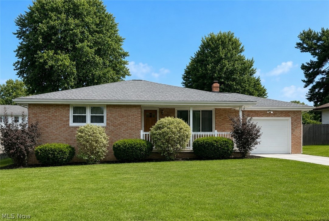 578 Como Street Struthers OH 44471