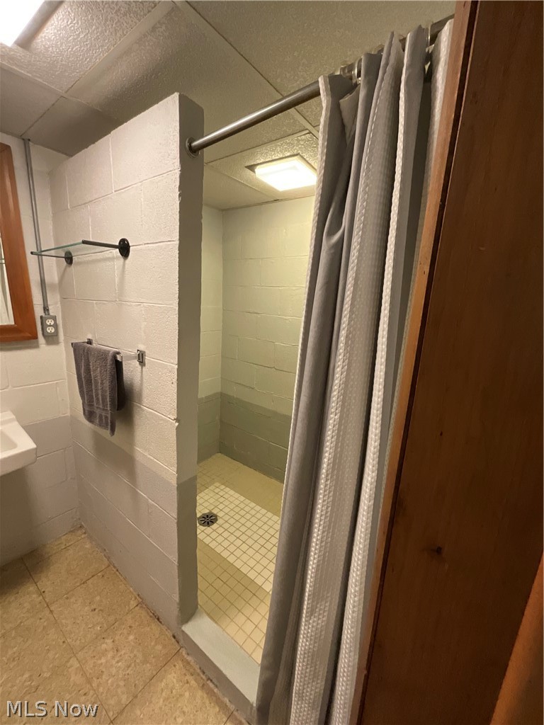 578 Como Street Struthers OH 44471