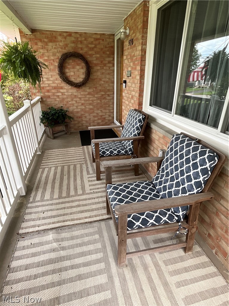 578 Como Street Struthers OH 44471