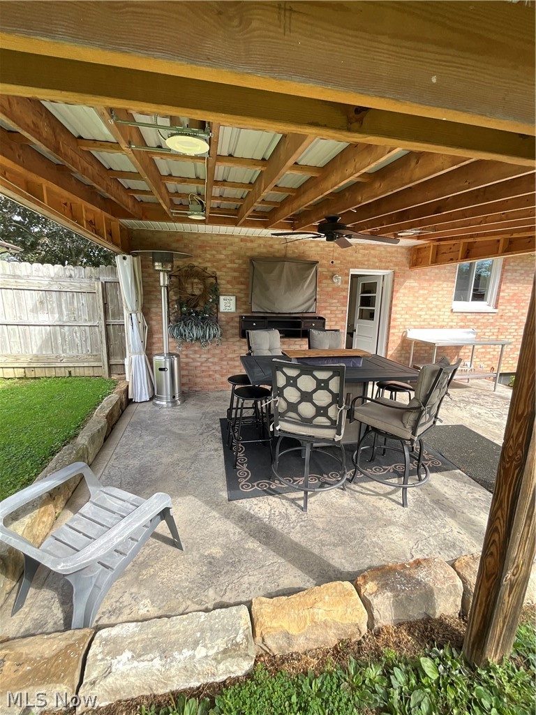 578 Como Street Struthers OH 44471