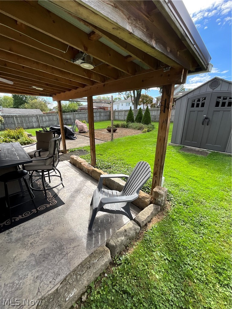 578 Como Street Struthers OH 44471