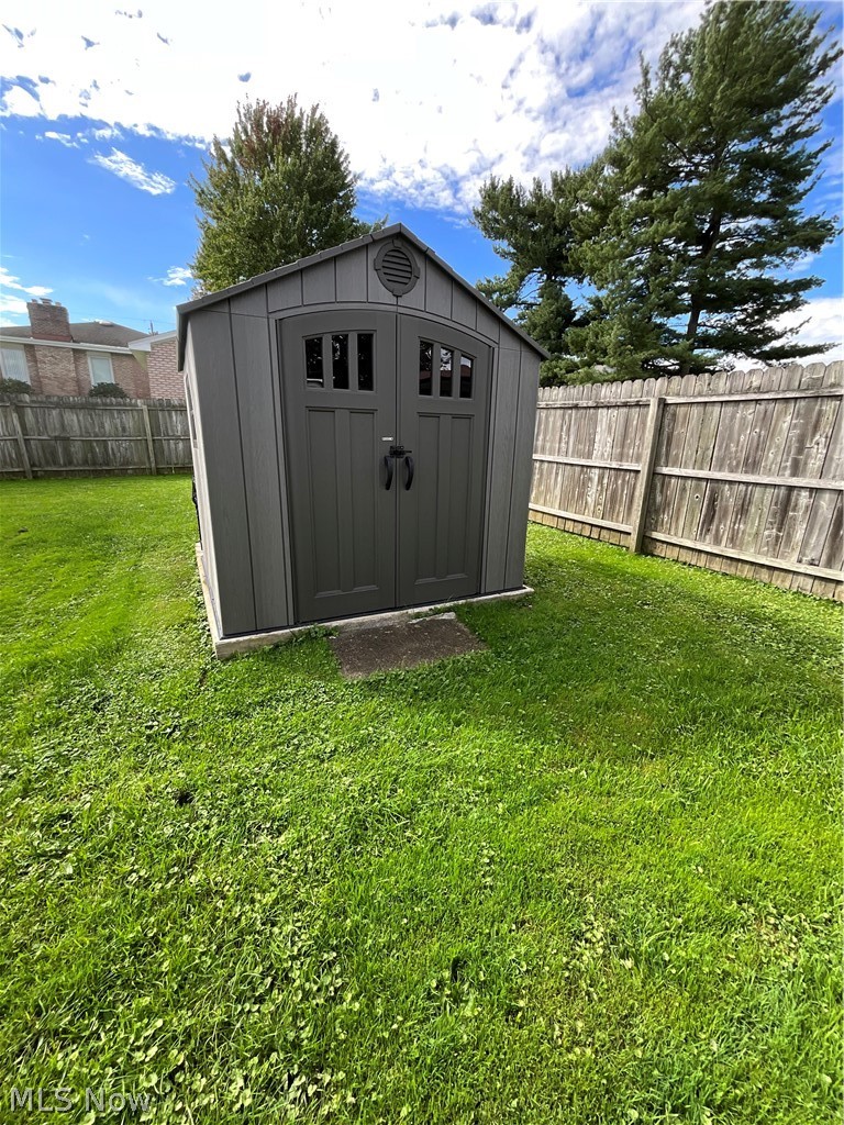 578 Como Street Struthers OH 44471