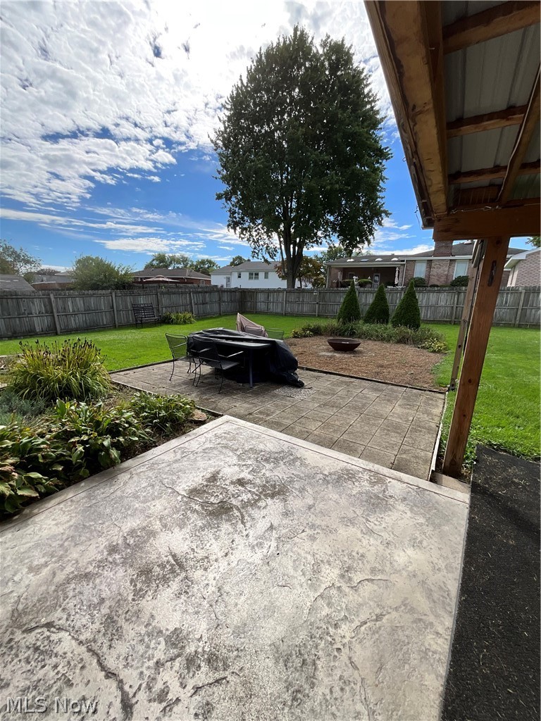 578 Como Street Struthers OH 44471