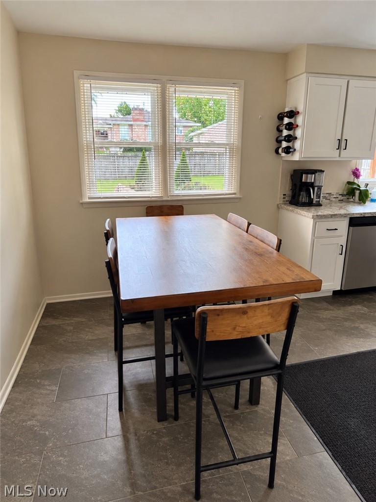 578 Como Street Struthers OH 44471