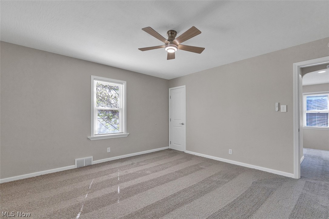 593 Mineola Avenue Akron OH 44320