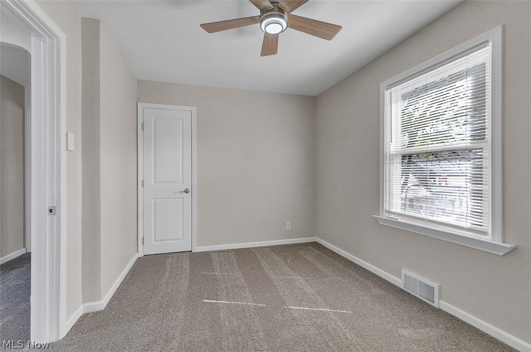 593 Mineola Avenue Akron OH 44320