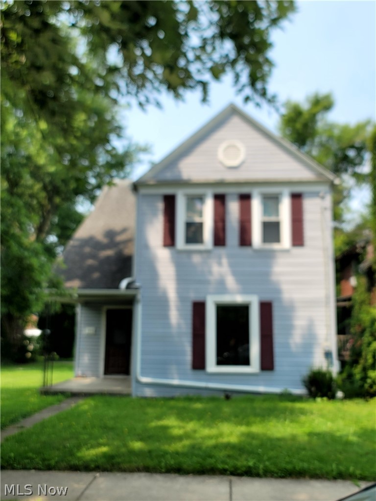 140 7th Street NW Barberton OH 44203